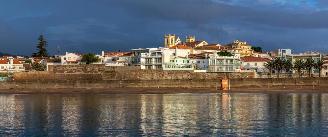 Facing Bay Hostel Praia da Vitória Εξωτερικό φωτογραφία