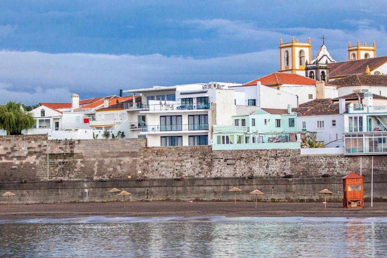 Facing Bay Hostel Praia da Vitória Εξωτερικό φωτογραφία