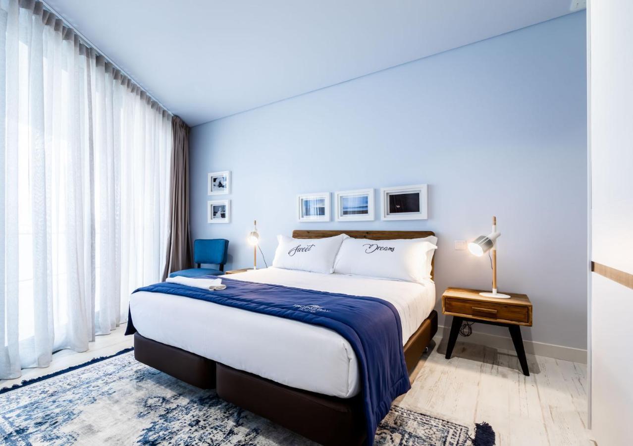 Facing Bay Hostel Praia da Vitória Εξωτερικό φωτογραφία