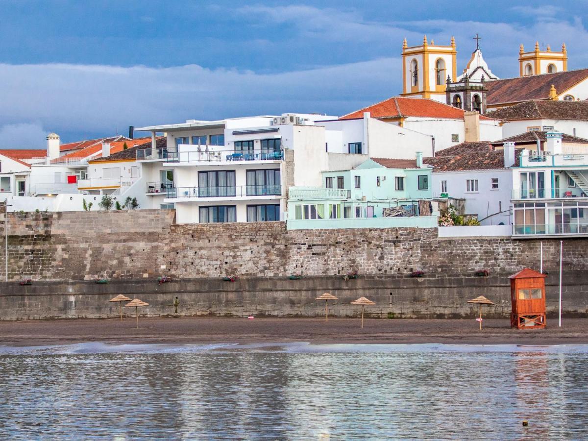 Facing Bay Hostel Praia da Vitória Εξωτερικό φωτογραφία