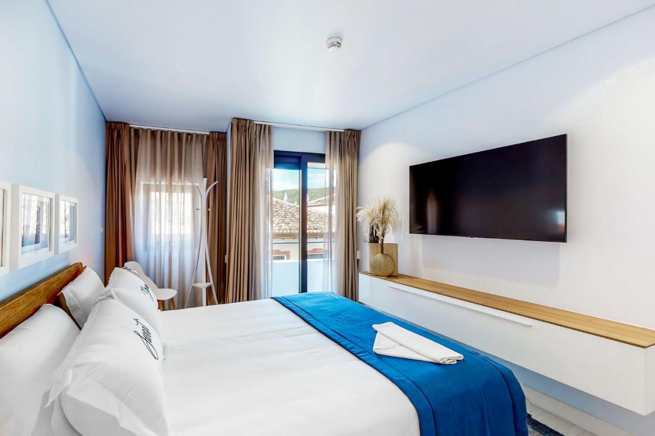 Facing Bay Hostel Praia da Vitória Εξωτερικό φωτογραφία
